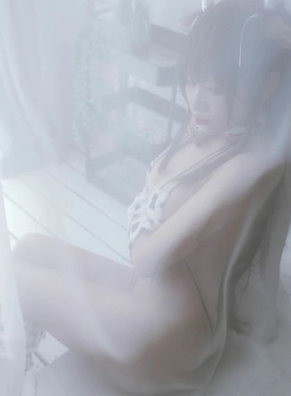 没戴奶罩的妇女_720高清完整版播放